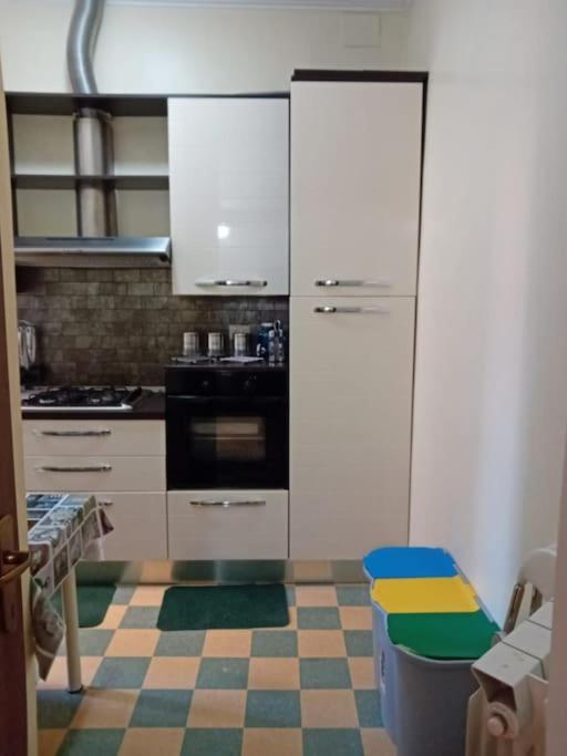 Apartamento Vatican Elvira 2 *